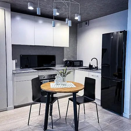 فندق Avenida بوزنان